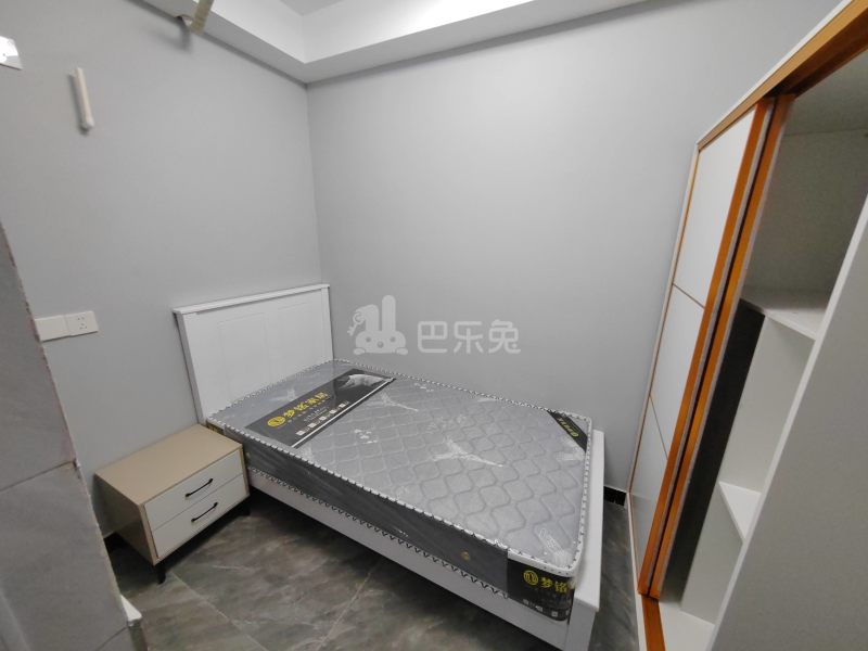 忆联庄阁12166490卧室图2