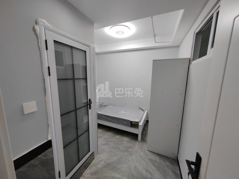 忆联庄阁12166490卧室图1