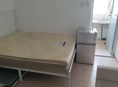 南山村西巷20号 