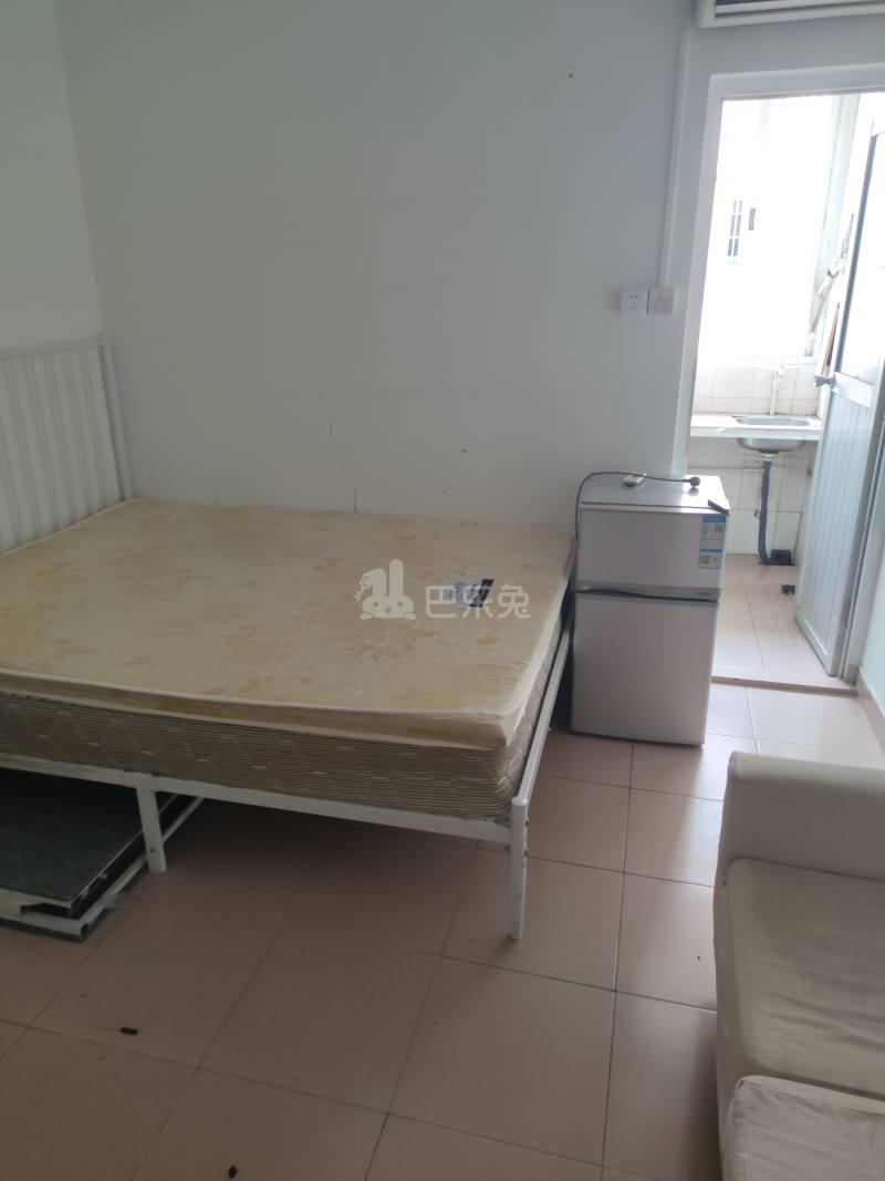 南山村西巷20号12170684卧室图1