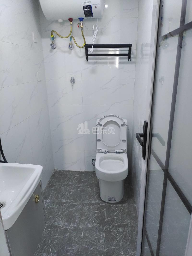 江照华庭12195297卫生间图5