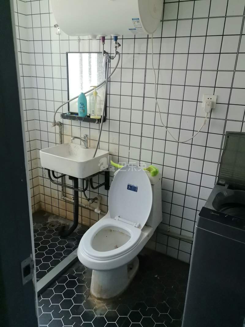 匡巷二村17094770卫生间图16