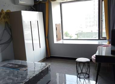 启越府 3室1厅1卫