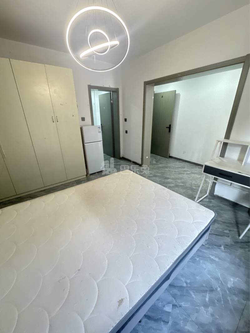 淞宏苑12244814卧室图3