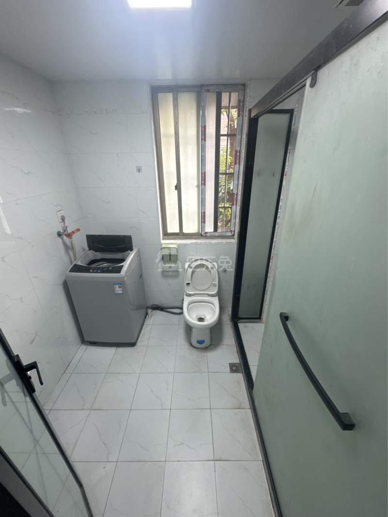 淞宏苑12244814卫生间图5