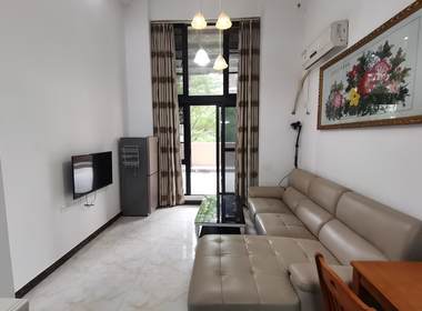 合景誉山国际 1室2厅1卫