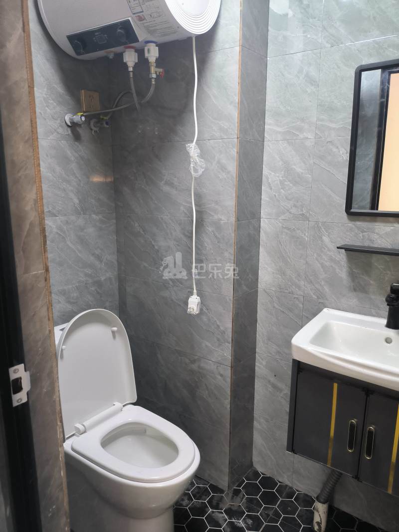 吴家东风嘉苑二区12257964卫生间图5