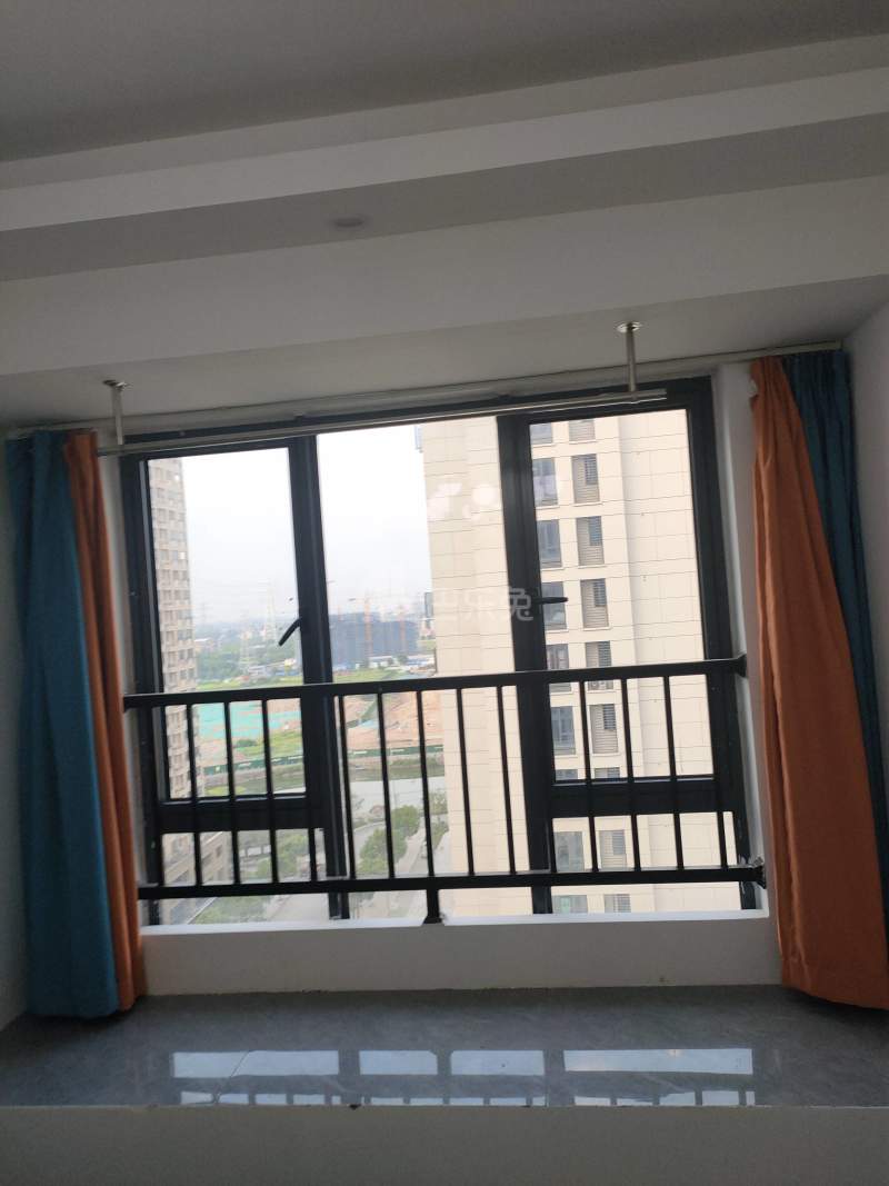 锦绣名邸12271438卧室窗户图8