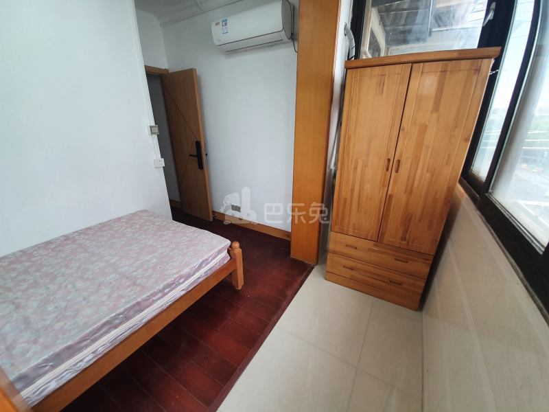 水电路386弄小区12273624卧室图3