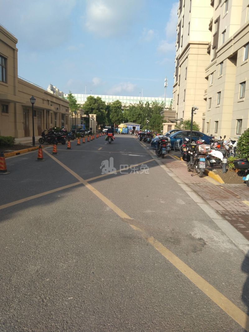 凌虹苑12274220周边环境图11