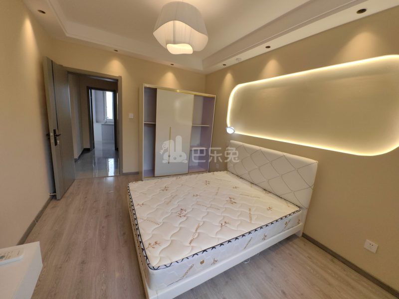 新顾村大家园D区12312653卧室图6