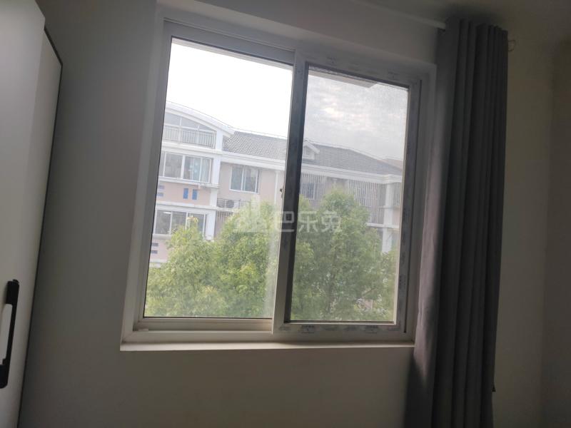 祝和苑12319158卧室窗户图9