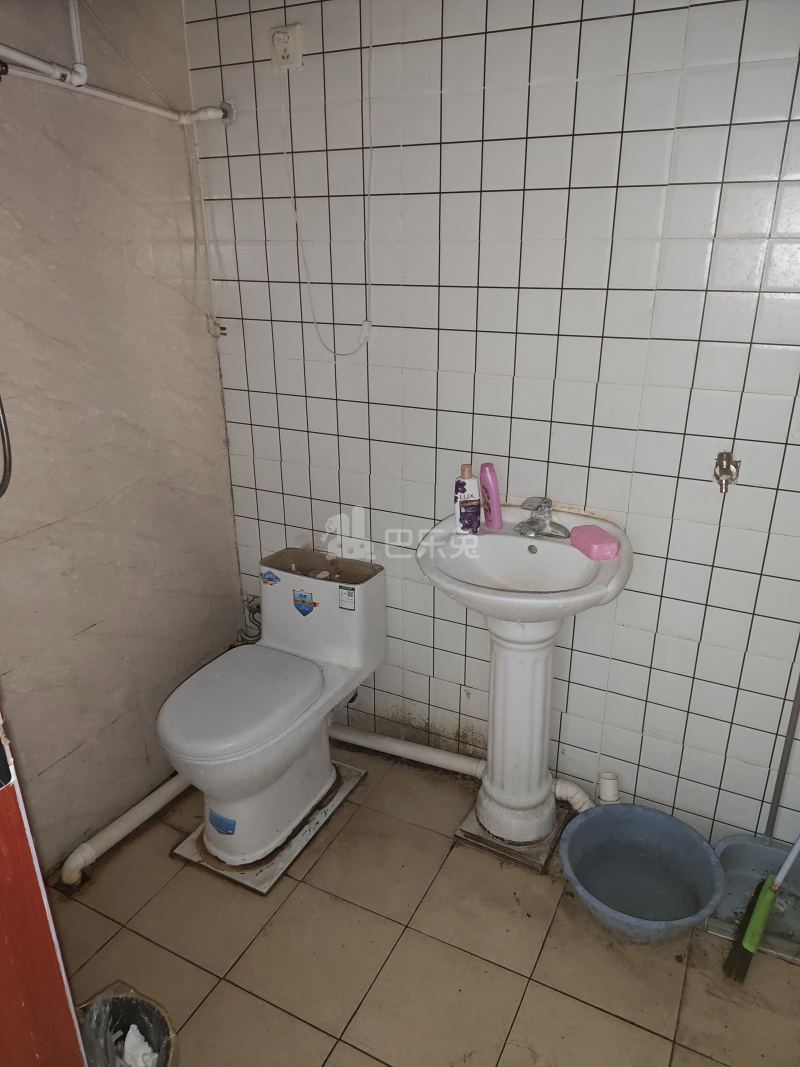 国际华城12319342卫生间图9