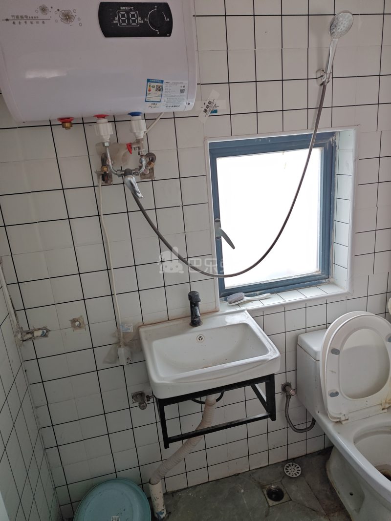 国际华城12319342卫生间图8