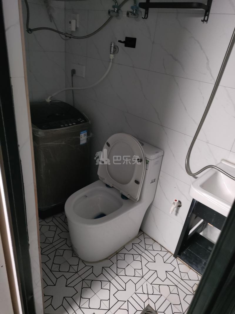 凤凰城12320903卫生间图6