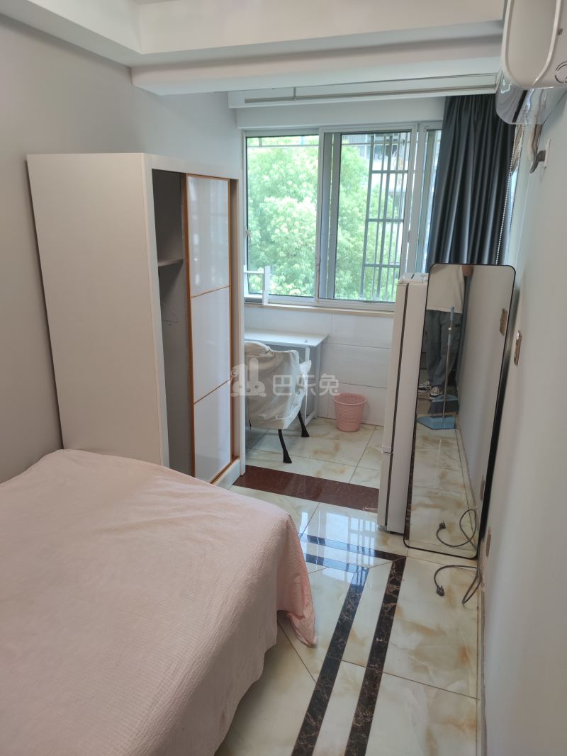 滨康二苑12325925卧室图0