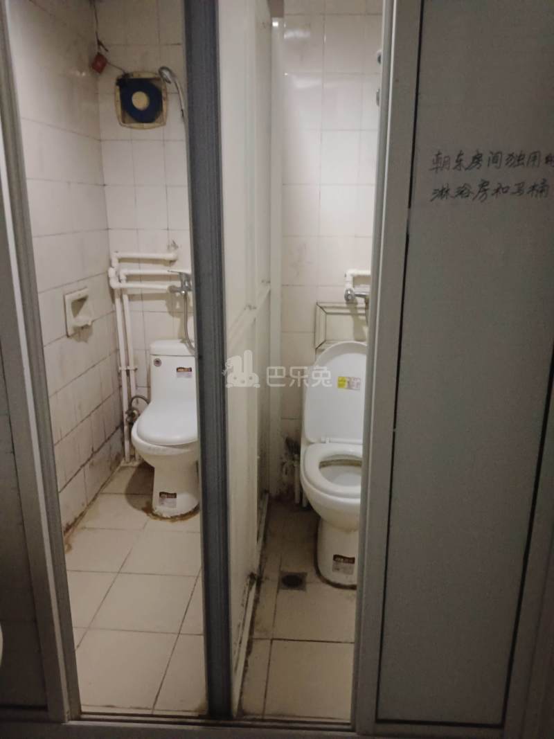 武定大厦7673109卫生间图14