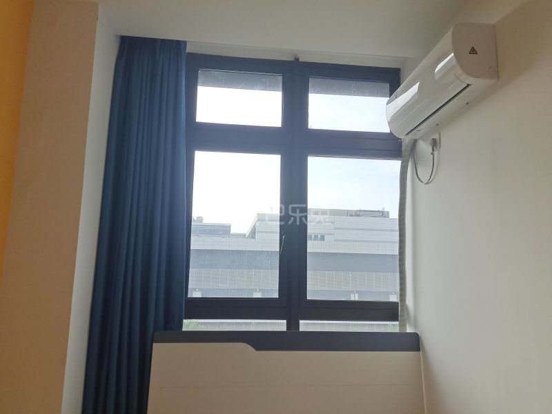 智荟公寓（联川路169号）12332927卧室窗户图7