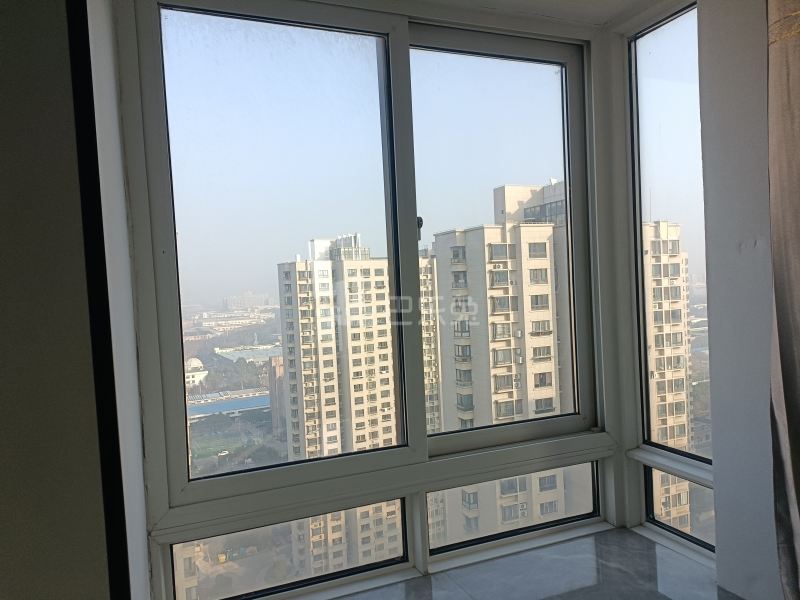 悦晟新苑12337362卧室窗户图7