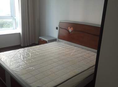 鸿园坊 2室2厅2卫