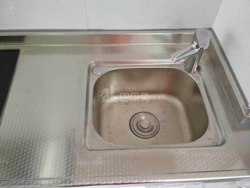 通协小区1234200厨房图3