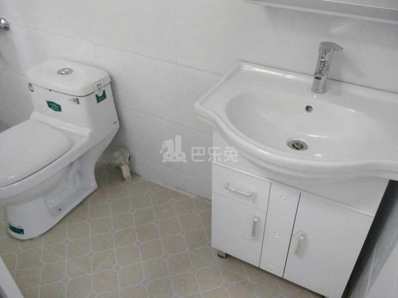 通协小区1234200卫生间图7