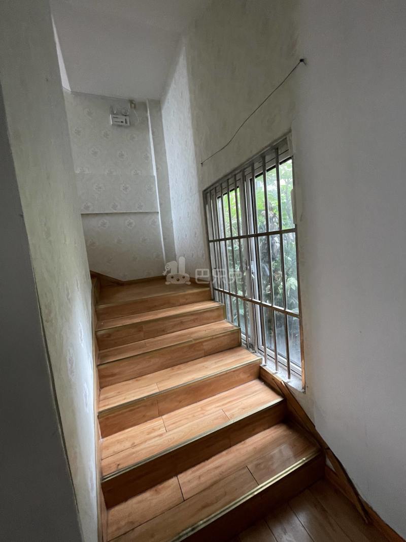 弘阳旭日雅筑12356765周边环境图4