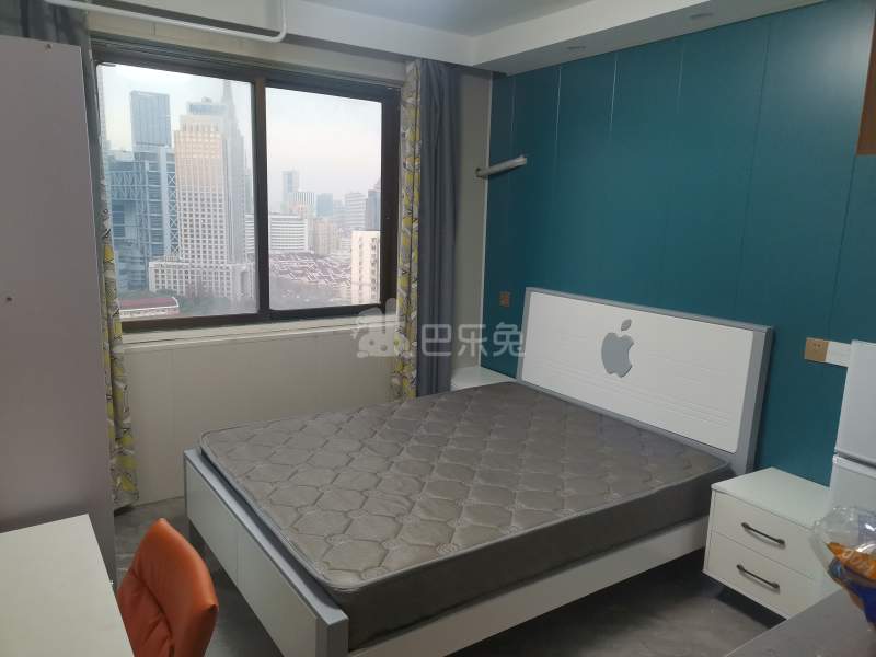 东园四村12356870卧室图0