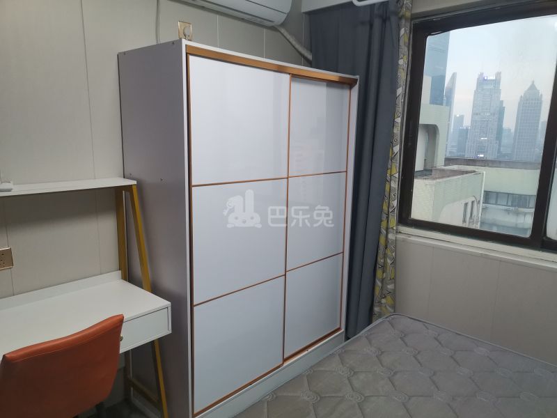 东园四村12356870卧室图2