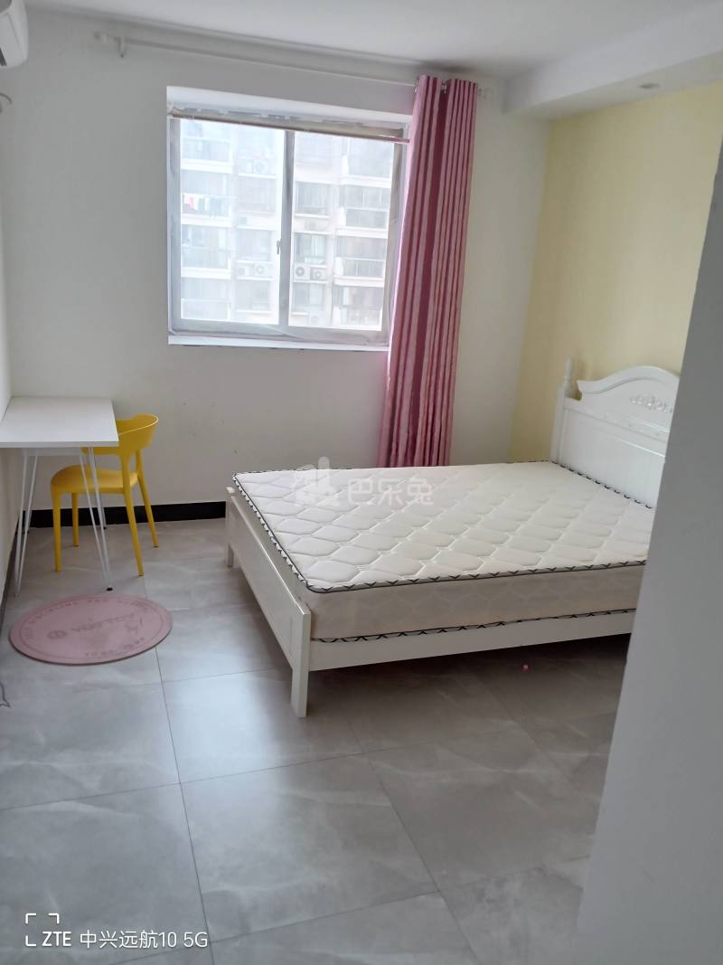 华泾绿苑12371602卧室图0