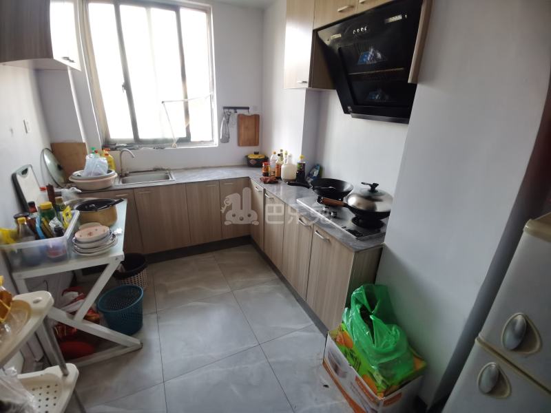 华泾绿苑12371602厨房图4