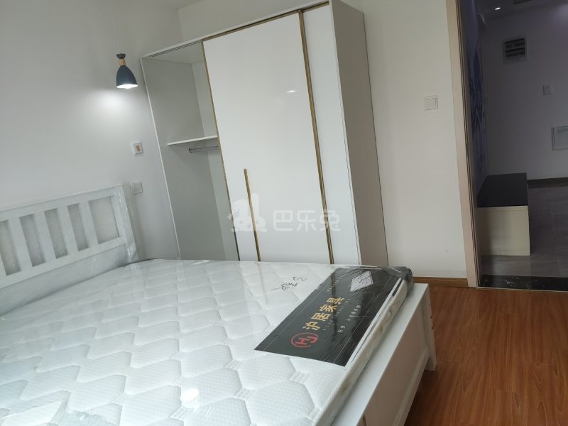 绿洲欣盛茗苑12377067客厅图5