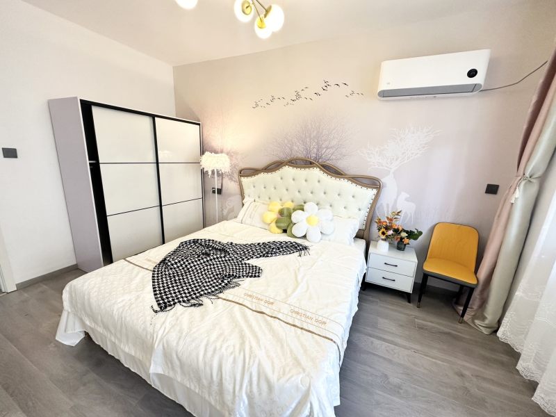 梅苑小区12412587周边环境图1