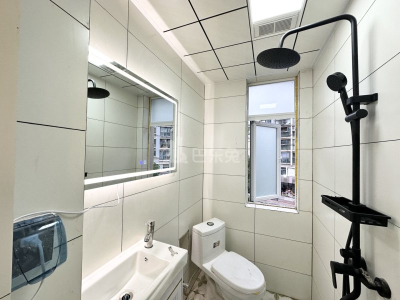 梅苑小区12412587周边环境图2