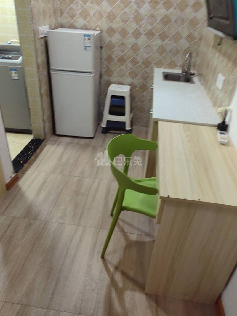 富源公寓（长青路店）12423638卧室图2