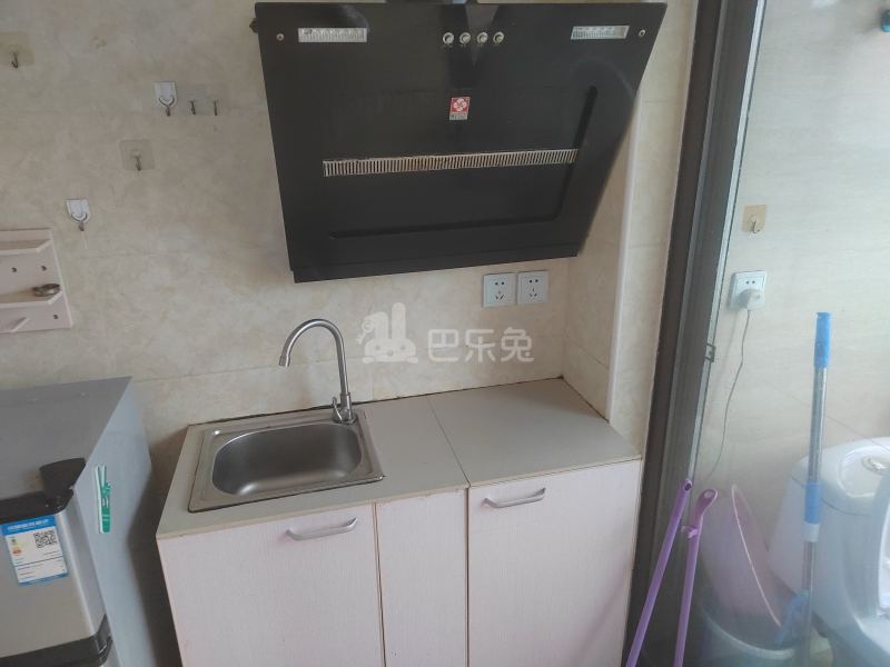 殷馨花苑1期（殷高路16弄小区）1244944厨房图4