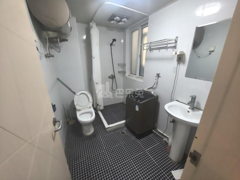 云翔佳苑南区（嘉年路651弄）12452354卧室图5