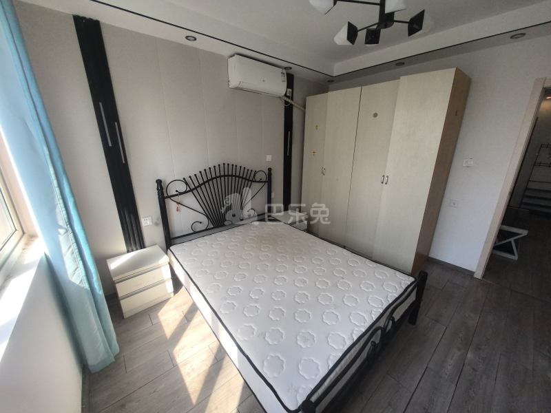 云翔佳苑南区（嘉年路651弄）12452354卧室图2