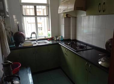 金叶花园 3室1厅1卫