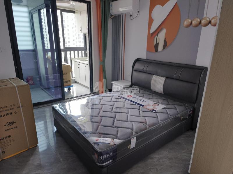 乾南嘉苑二区12452708卧室图0