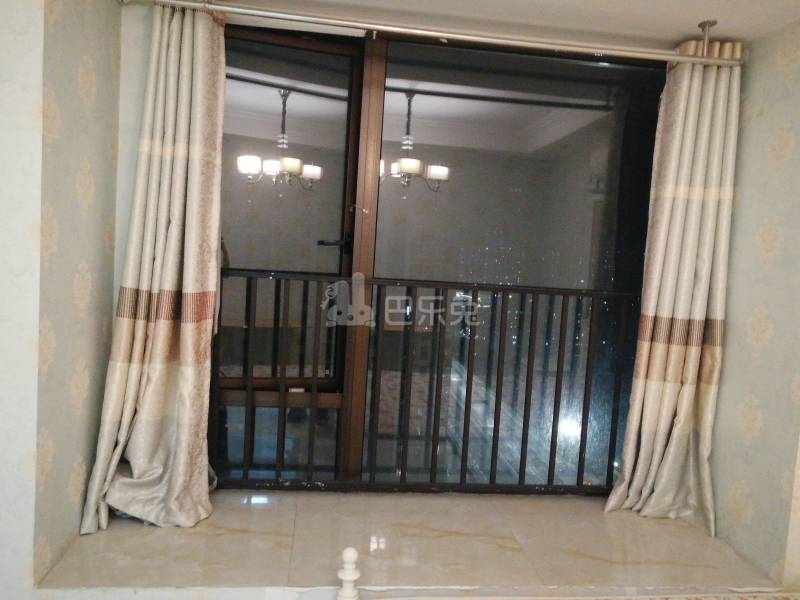 金地天逸3期12475811卧室窗户图12