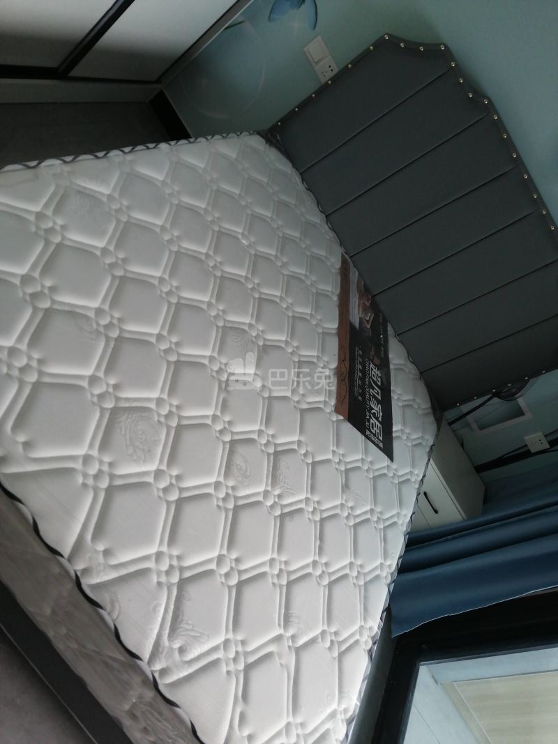 望水华庭12493694卧室图1