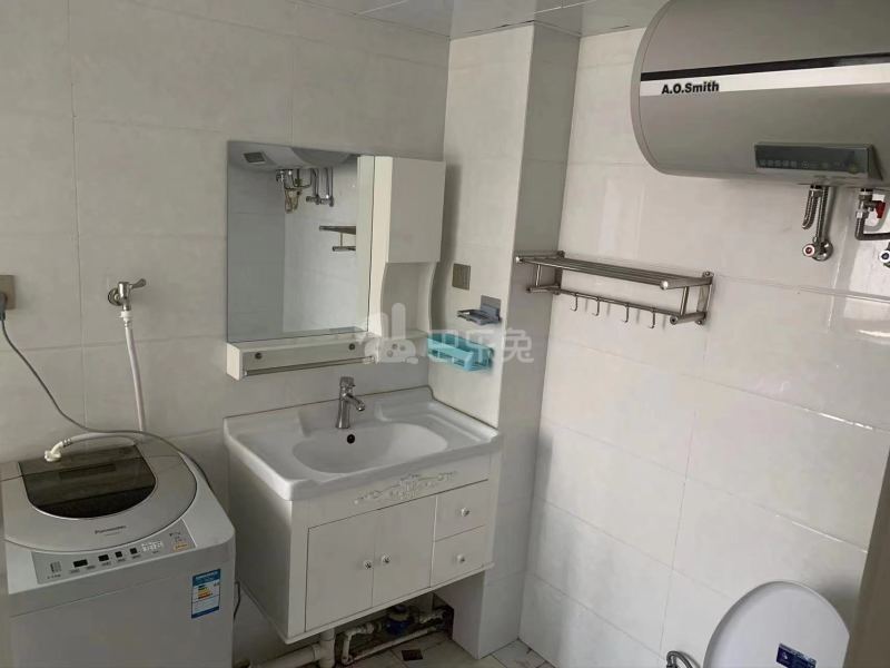 梦琴湾佳苑12494712卫生间图4