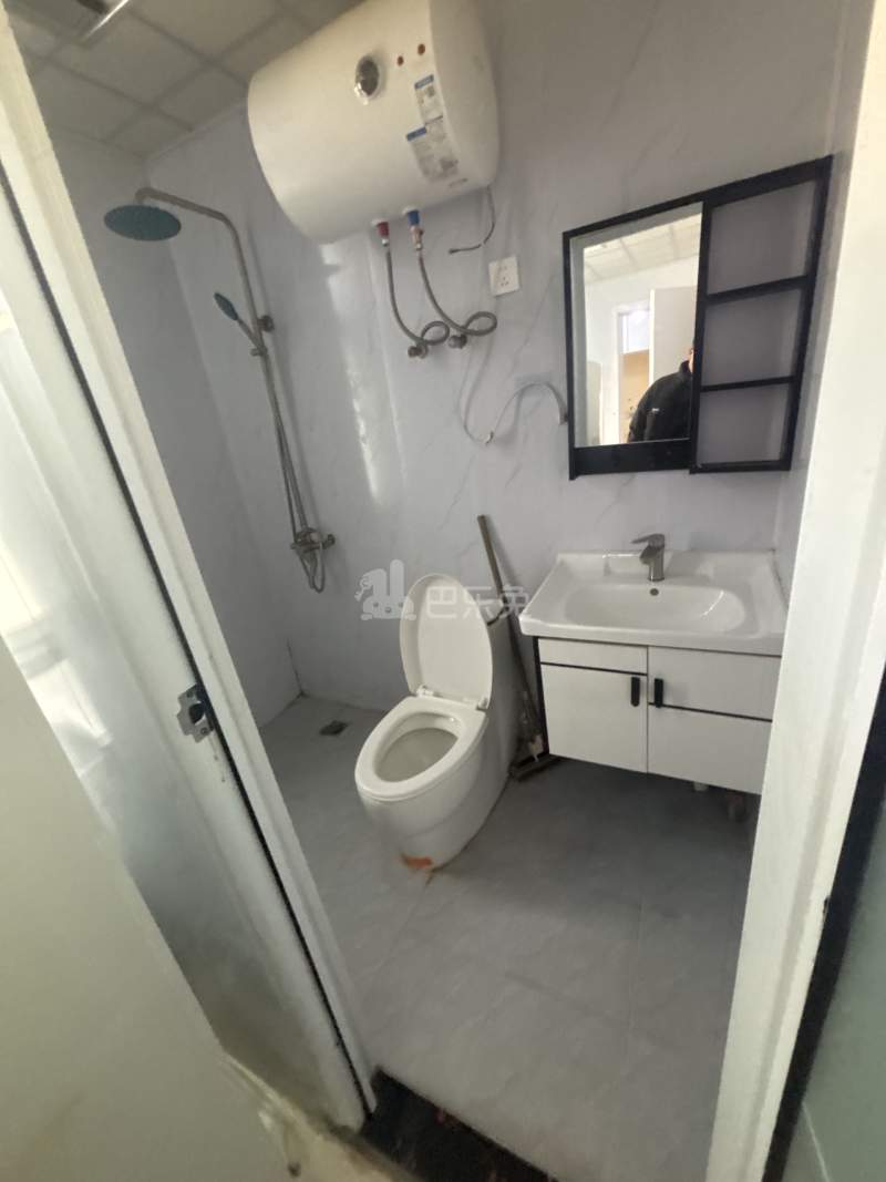 金葫芦新村六区12535714卫生间图5