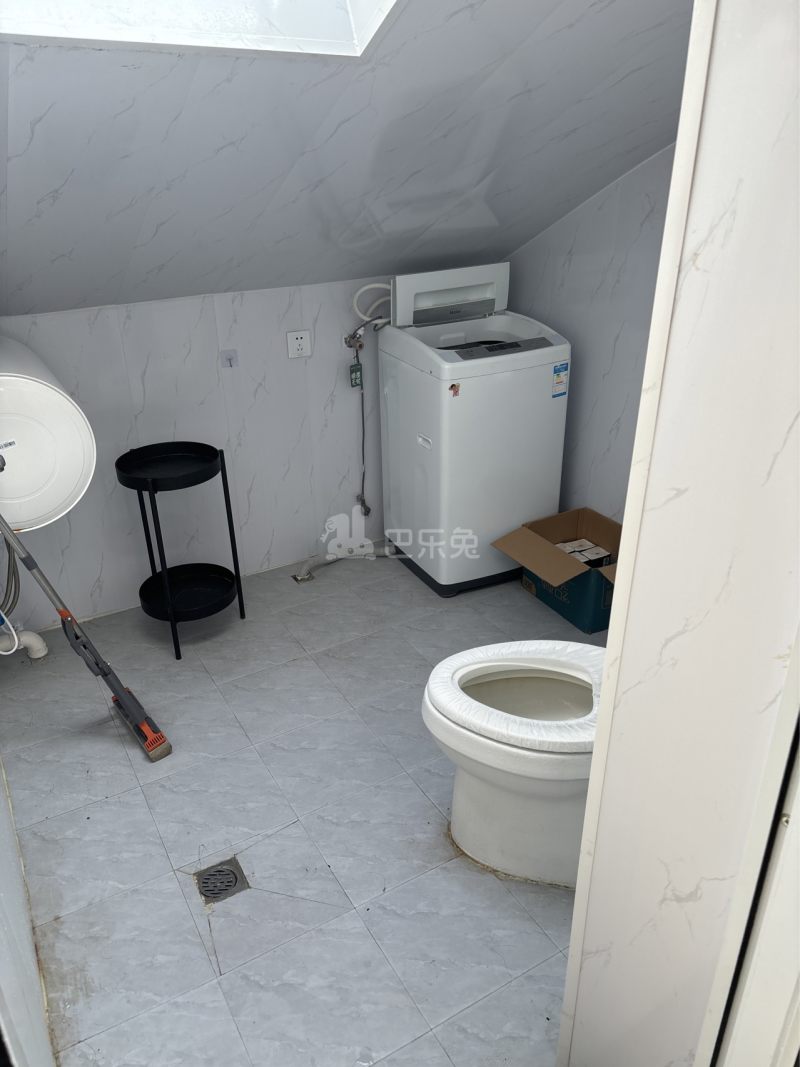 金葫芦新村六区12535736卫生间图5