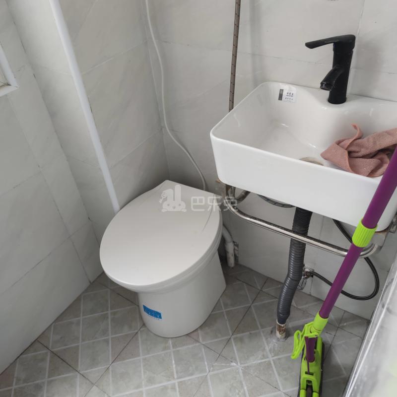 招远小区12544368卫生间图4