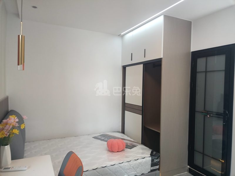 劳动村孙家宅（民房）12545551卧室图1