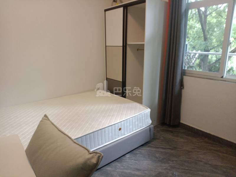 劳动村孙家宅（民房）12545560卧室图3