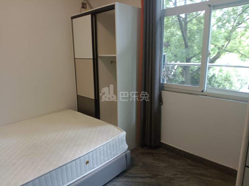 劳动村孙家宅（民房）12545560卧室图0