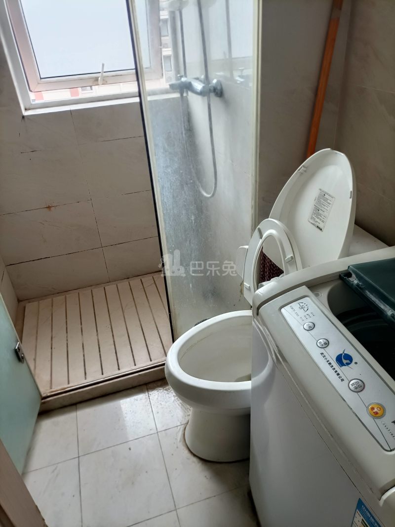 金地自在城三期A区（金地褐石苑A区）6969241卫生间图16